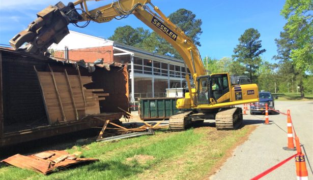 556124797 1381176574015565 1274954785128358547 N