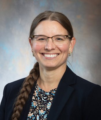 Caitlyn Piatkowski Website Headshot