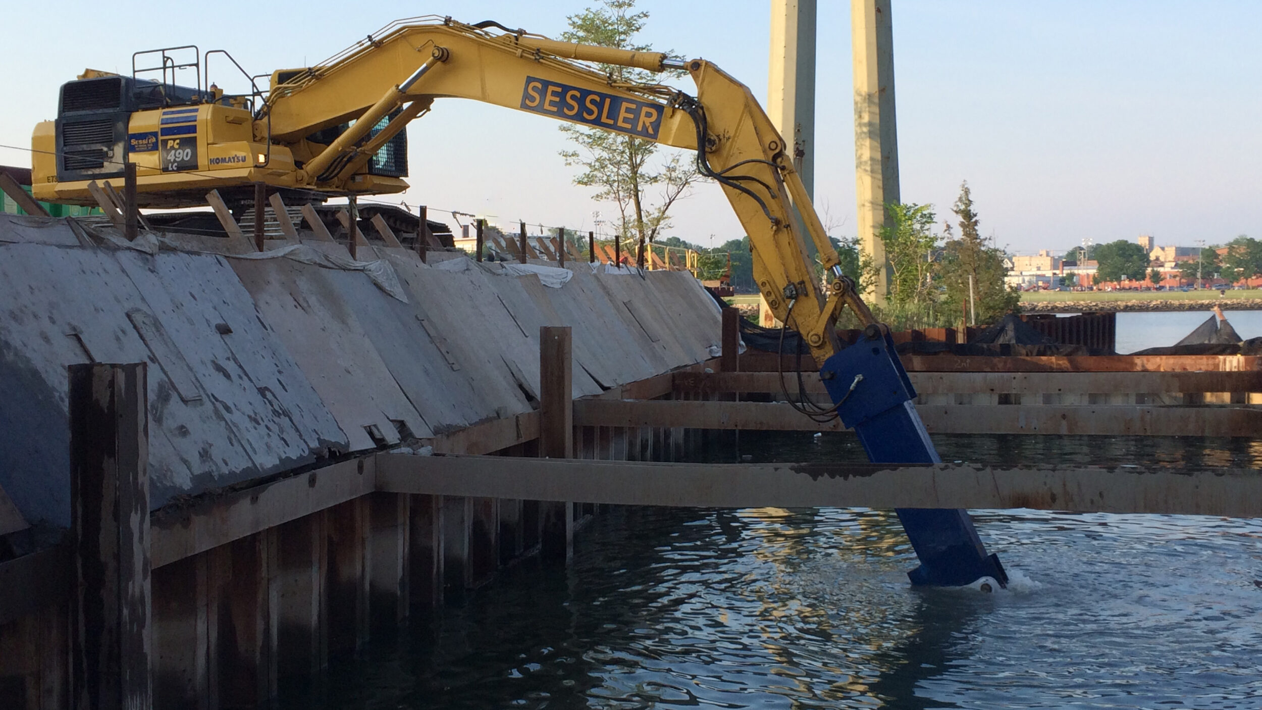 Pearl Harbor Memorial Bridge, New Haven, Connecticut - Sessler Wrecking